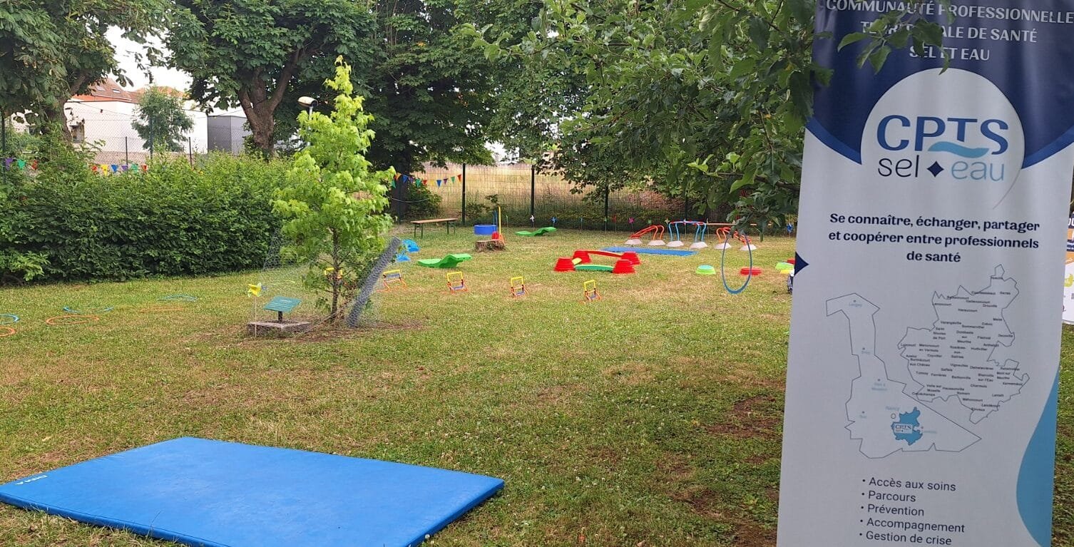 espace de jeu libre actif à la fête des familles